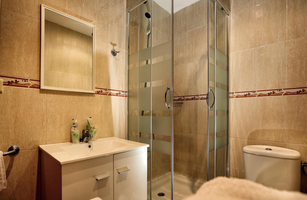 Apartaments Populetus Poboleda Ngoại thất bức ảnh