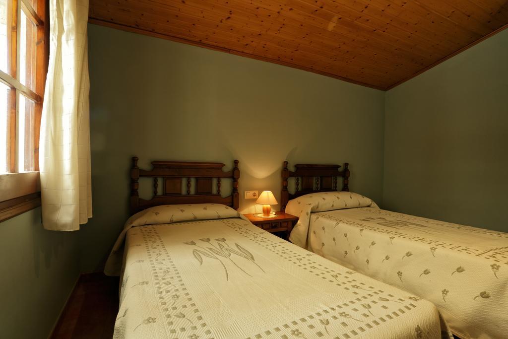 Apartaments Populetus Poboleda Ngoại thất bức ảnh