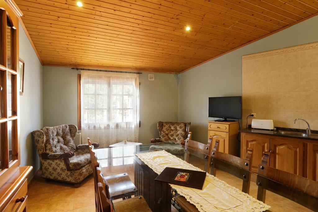 Apartaments Populetus Poboleda Ngoại thất bức ảnh